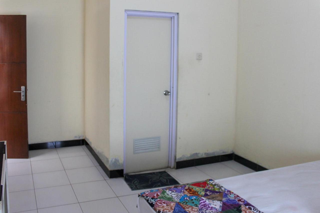 Koolkost Syariah Near Universitas Ahmad Dahlan Kampus 1 Джокьякарта Экстерьер фото